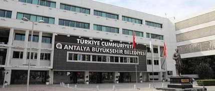 Antalya Büyükşehir Belediyesi'ne yeni operasyon: Üç ilde 25 kişi gözaltına alındı
