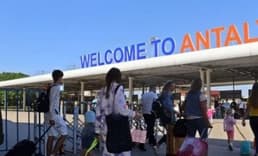 Antalya'ya 2 ayda hava yoluyla gelen yabancı turist sayısı rekor kırdı