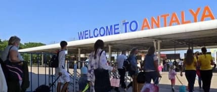 Antalya'ya 2 ayda hava yoluyla gelen yabancı turist sayısı rekor kırdı