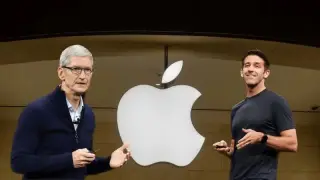 Apple'da 15 yıllık Tim Cook dönemi sona erdi