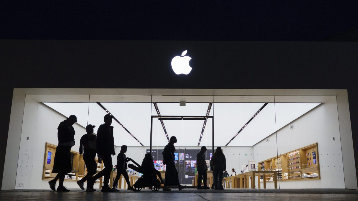 Apple ikinci çeyrekte gelir rekoru kırdı
