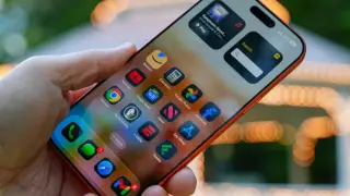 Apple üst segment pazarında yüzde 65 pay ile liderliğini koruyor