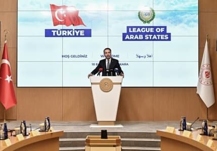 "Arap ülkeleri ile somut enerji projeleri geliştirmeyi hedefliyoruz"