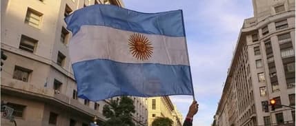 Arjantin Merkez Bankası faizleri 300 baz puan artırdı