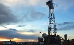 Arnavutluk Petrol Sahaları İçin İmtiyaz Anlaşmaları Yapacak
