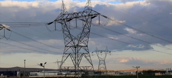 Artan hava sıcaklıkları elektrik tüketiminde yeni rekor getirdi