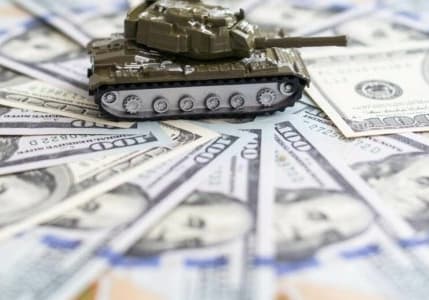 Askeri harcamalara ayrılan pay artıyor