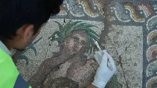 Aspendos'ta Roma Dönemi'ne ait nadir mozaik bulundu
