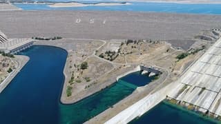 Atatürk Barajı'ndan Harran Ovası'na Su Verilmeye Başlandı