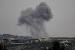 Ateşkes kağıt üzerinde kaldı: İsrail, Lübnan'a hava saldırısı başlattı