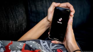 Avrupa Birliği TikTok'u bağımlılık yapıcı tasarımla suçladı