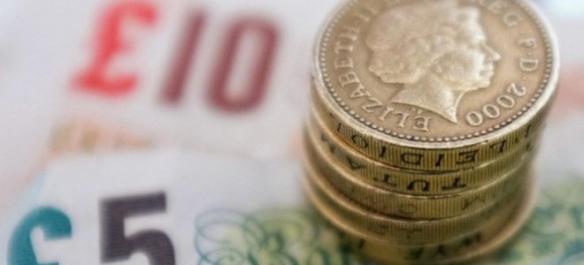 Avrupa’da Euro ve Sterlin Yükselirken Hisse Senetleri Düşüşle Kapandı