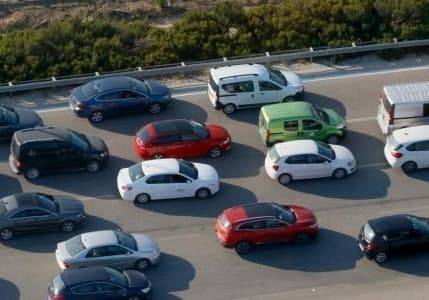 Avrupa'da otomobil satışlarında sınırlı yükseliş