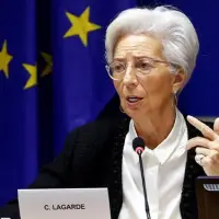 Avrupa'da paranın patronundan ölçülü politika mesajı