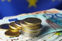 Avrupa'da yıllık enflasyon yüzde 3,3'e yükseldi