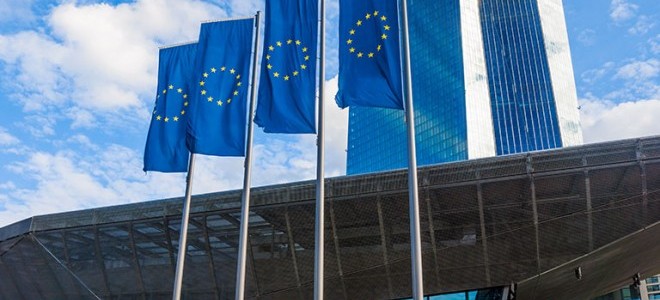 Avrupa Yatırım Bankası Türkiye'ye kredi vermeyi durdurdu