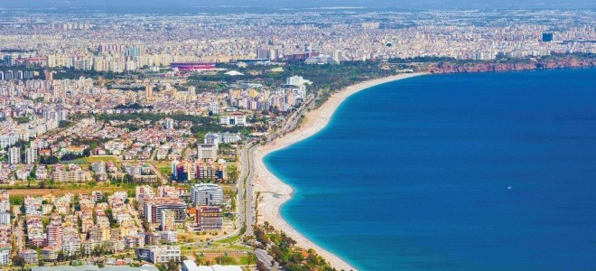 Avrupalı Turist, Ocakta Antalya'ya Döndü