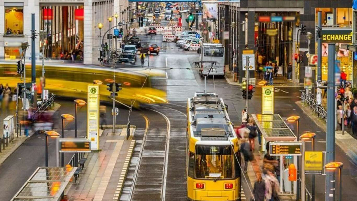 Avrupalıların yarıdan fazlası toplu taşıma kullanmıyor