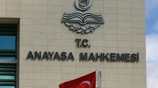 Avukatlara sosyal medya reklam kısıtlaması getirildi