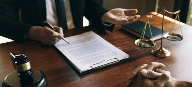 Avukatlık asgari ücret tarifesi yürürlüğe girdi: Bir saatlik danışma bedeli belli oldu