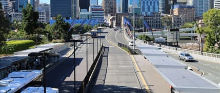 Avustralya'da otoyol ücretleri geçici olarak askıya alındı