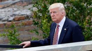 Axios: Trump, İran'a kapsamlı saldırıları erteleyebilir