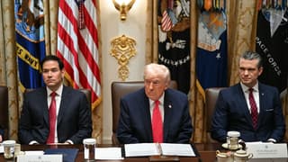 Axios: Trump, İran için üst düzey danışmanlarıyla görüştü