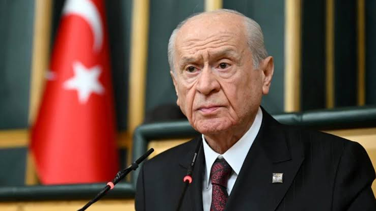 Bahçeli’den Yeni Parti açıklaması: Özgür Özel’in üzülmesini arzu etmeyiz