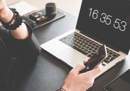 Bakan açıkladı: 2022'de 65 milyar 256 milyon gigabyte internet kullanıldı