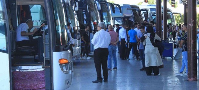 Bakan açıkladı: Bayram öncesi fahiş fiyatlı bilet satışına geçit verilmeyecek