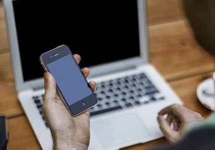 Bakan açıkladı: Öğrencilere yönelik vergisiz telefon ve bilgisayarda son durum ne?