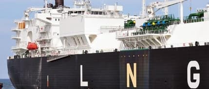 Bakan Bayraktar açıkladı: LNG anlaşması için Exxon Mobil ile görüşüldü