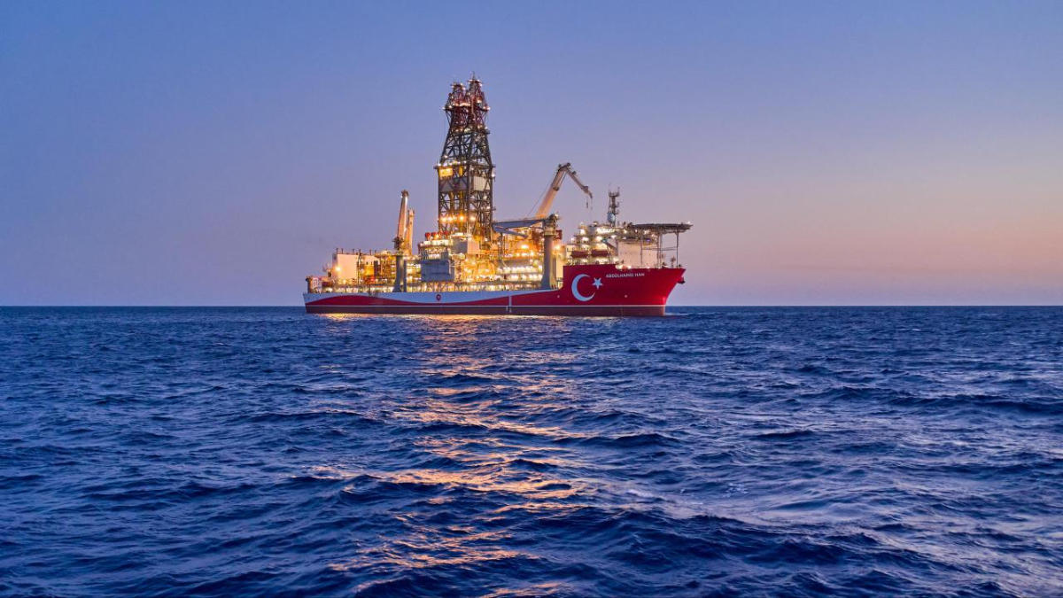 Bakan Bayraktar: Batı Karadeniz’de petrol için sondaj başlıyor