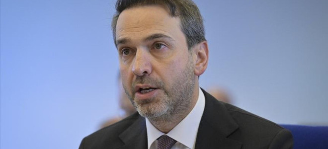 Bakan Bayraktar'dan Türkiye'ye yatırım çağrısı