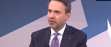 Bakan Bayraktar duyurdu: Mayısta doğal gaz ve elektrik fiyatlarına zam yapılmayacak