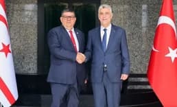 Bakan Bolat, KKTC Maliye Bakanı Berova ile görüştü