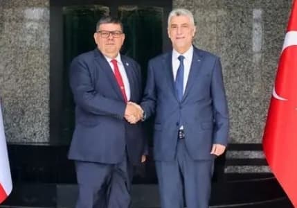 Bakan Bolat, KKTC Maliye Bakanı Berova ile görüştü