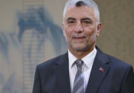 Bakan Bolat'tan tüm sektörlere indirim çağrısı