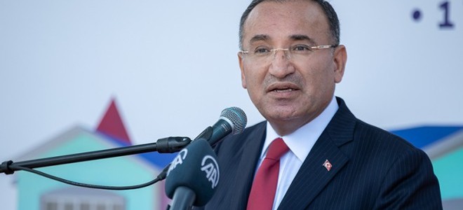 Bakan Bozdağ: Çat kapı icra dönemi kapanıyor