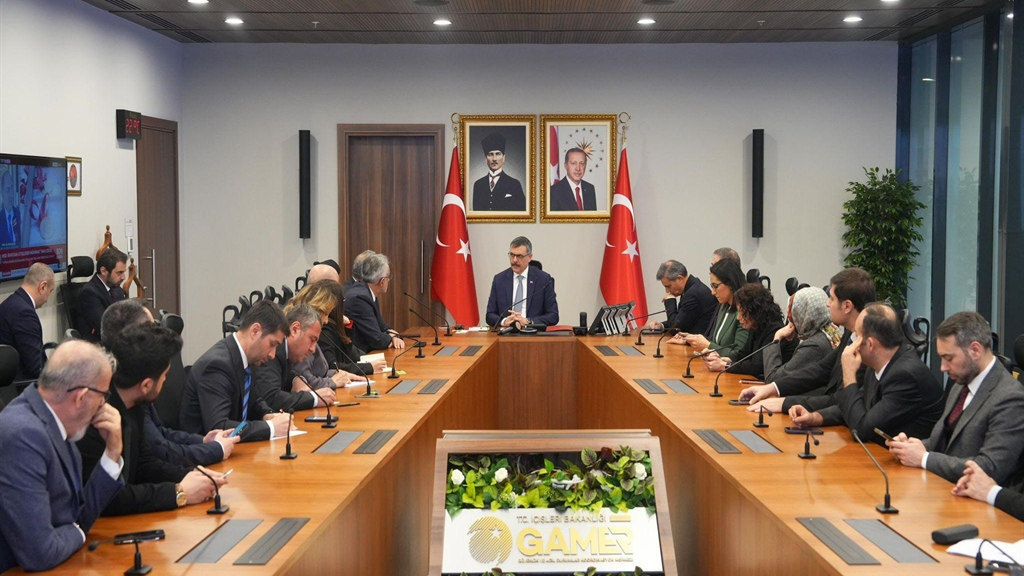 Bakan Çiftçi'den göç açıklaması: Endişe edilecek bir yoğunluk yok