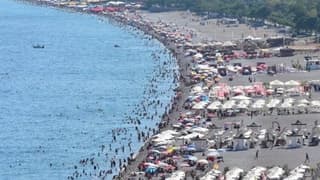 Bakan Ersoy açıkladı: Ücretsiz 5 yıldızlı halk plajı sayısı 21'e ulaşacak