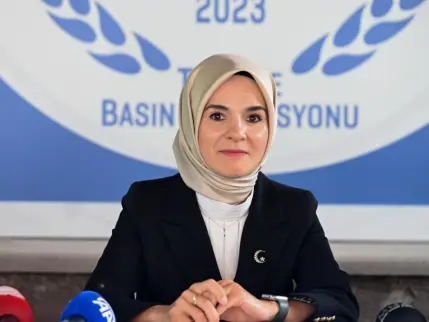 Bakan Göktaş: Sosyal medya düzenlemesinde Türkiye'ye özgü bir model hayata geçiriyoruz
