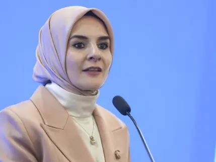 Bakan Göktaş sosyal medya düzenlemesinin detaylarını paylaştı