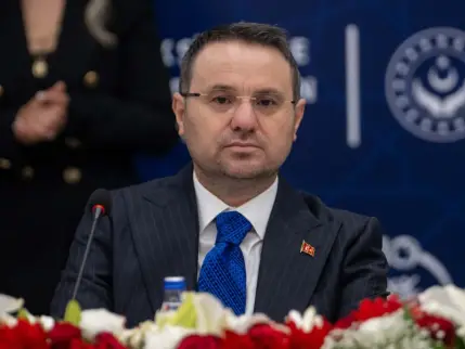 Bakan Gürlek: Yatırımcımız hukuk düzenine güvenmeli
