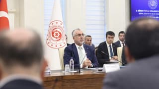 Bakan Işıkhan'dan kamu işçilerinin zam görüşmelerine ilişkin açıklama