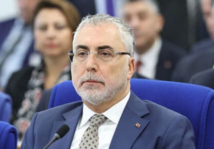 Bakan Işıkhan: SGK'ya borçlu olan ilk 10 belediyenin 8'i CHP'li