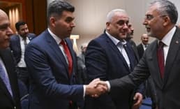 Vedat Işıkhan, Türk STK temsilcileri ile bir araya geldi