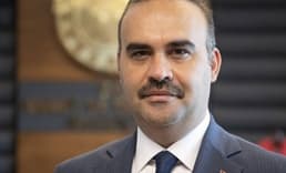 Bakan Kacır’dan gençlere yönelik vergisiz telefon açıklaması