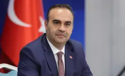 Bakan Kacır: Kamu yatırımlarının en az yüzde 2'si yapay zekaya ayrılacak