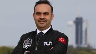 Bakan Kacır: Uzay ekonomisinden daha fazla pay alacağız